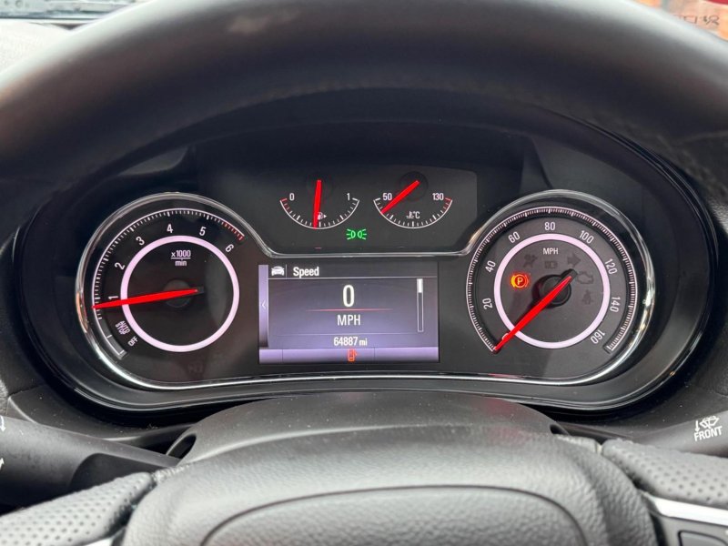 VAUXHALL INSIGNIA